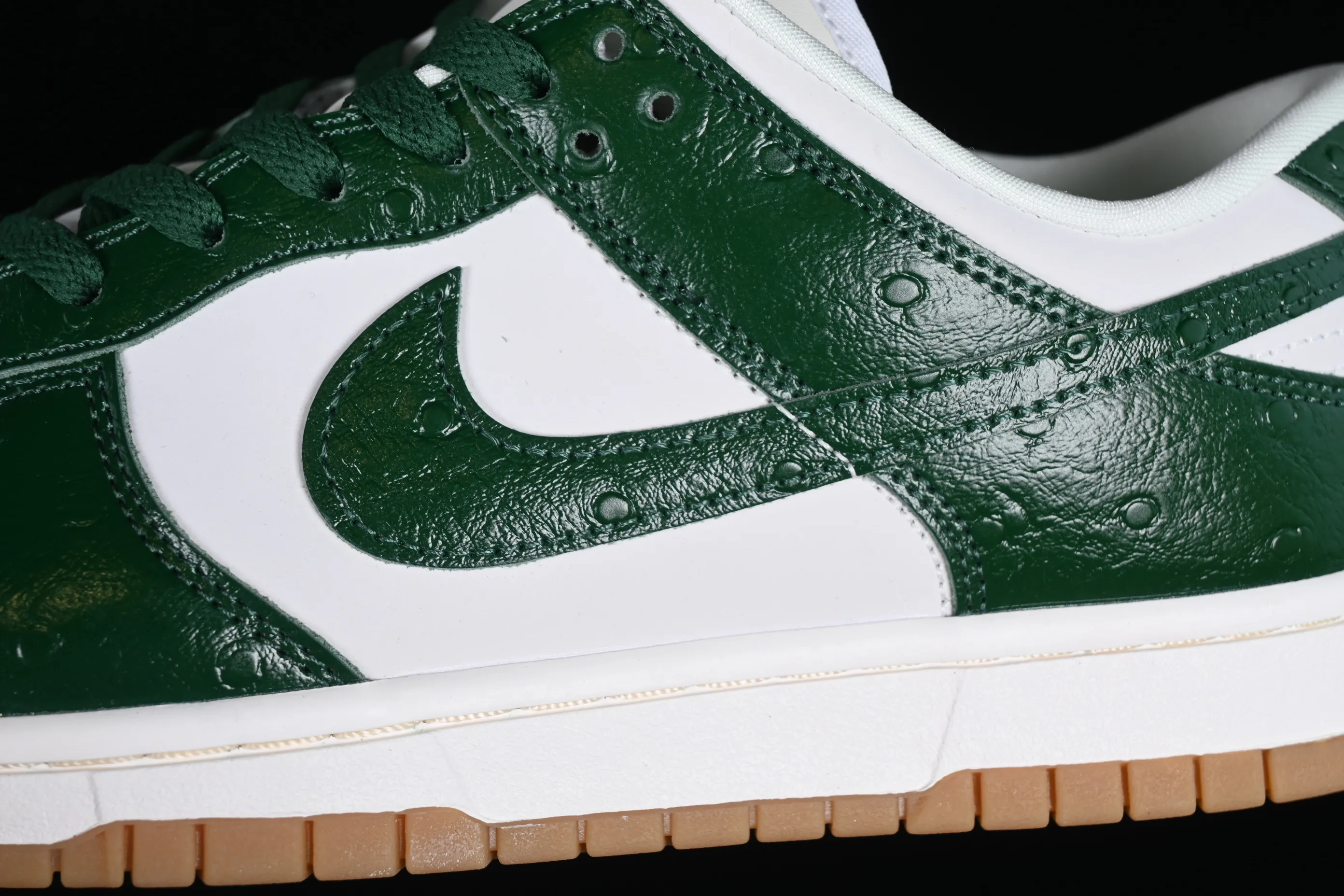 All categories Nk SB Dunk series Nk SB Dunk Low low-top sneakers Nk Dunk Low "Gorge Green" dark pattern green SB low-top casual sneakers FJ2260-002